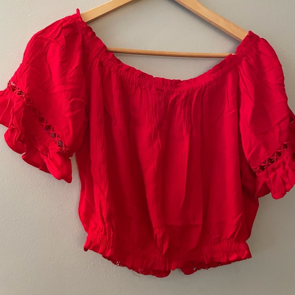 H&M Red Top - Picture 2 of 4